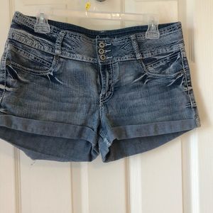 Women’s jean shorts